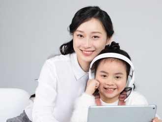 Làm Thế Nào Để Con Học Tiếng Anh Online Cho Trẻ Em Miễn Phí Hiệu Quả?