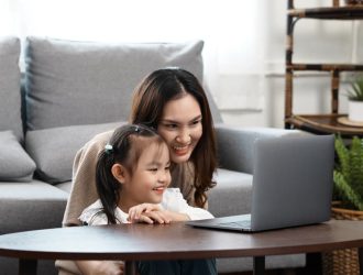 Bé 5 Tuổi Có Nên Học Tiếng Anh Online?