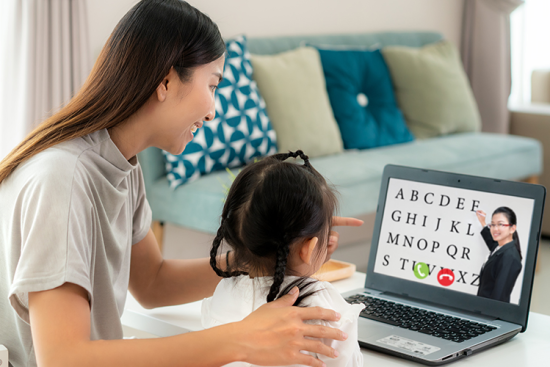 Học tiếng Anh online cho bé lớp 1, có nên hay không?