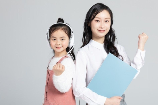 Bật mí phương pháp luyện nghe tiếng Anh hiệu quả cho bé 10 tuổi