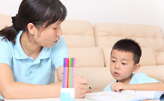 Bố Mẹ Làm Gì Khi Con Không Chịu Làm Bài Tập Tiếng Anh Về Nhà?