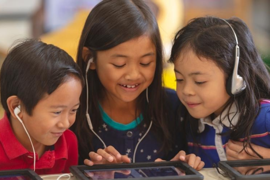 20+ Video Luyện Nghe Tiếng Anh Cho Bé Lớp 1 Siêu Bổ Ích